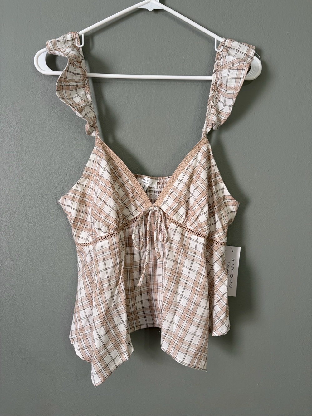 Women’s XL plaid cropped tank top NWT